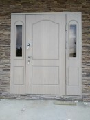 Теплые двери для входа в котедж с установкой