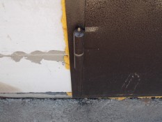 Какие петли подойдут для гаражных ворот