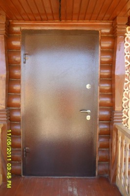 Готовые стальные двери