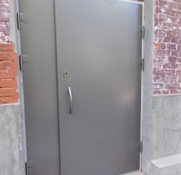 Взломостойкие стальные двери