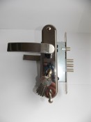 Внутренние замки стальных дверей реставрация замена