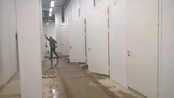 Монтаж дверей с терморазрывом дешево