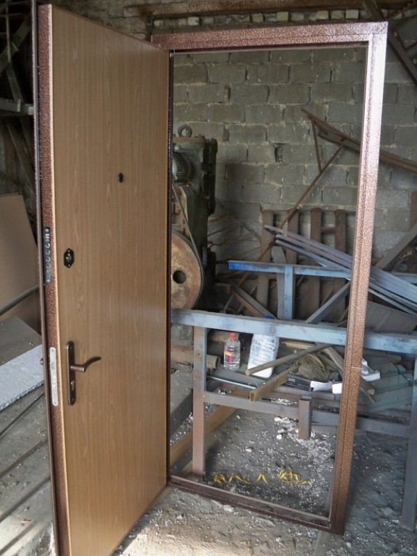 Готовый дверной  блок