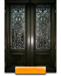 Массив дуба с двух сторон двухстворчатая с ковкой