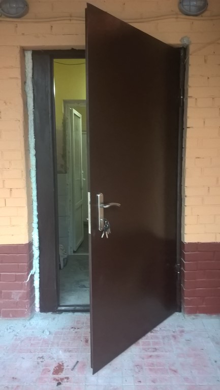 Двери в тамбур не дорого