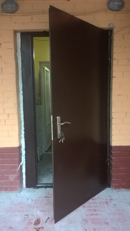 Тамбурные двери на заказ Солнечногорск