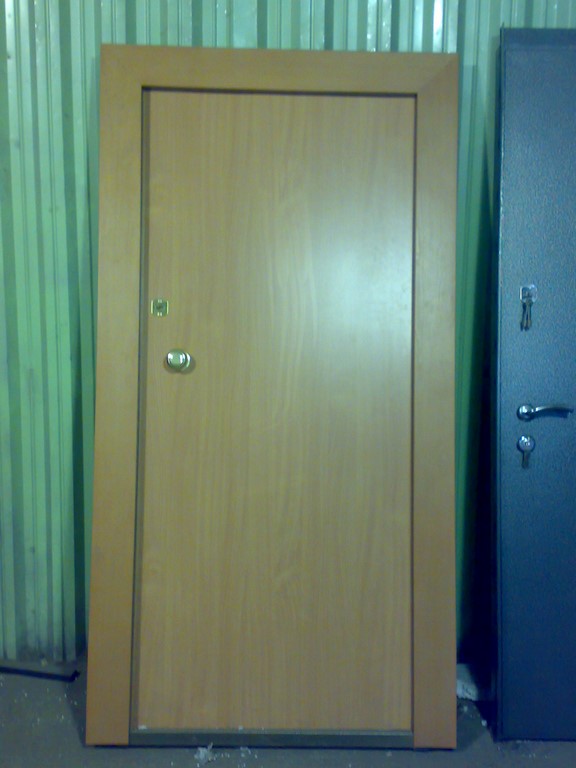 Купить стальную входную дверь Московский Производство входных дверей дешево