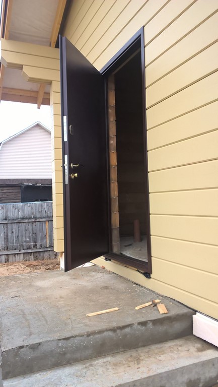 Стальные двери в Звенигороде