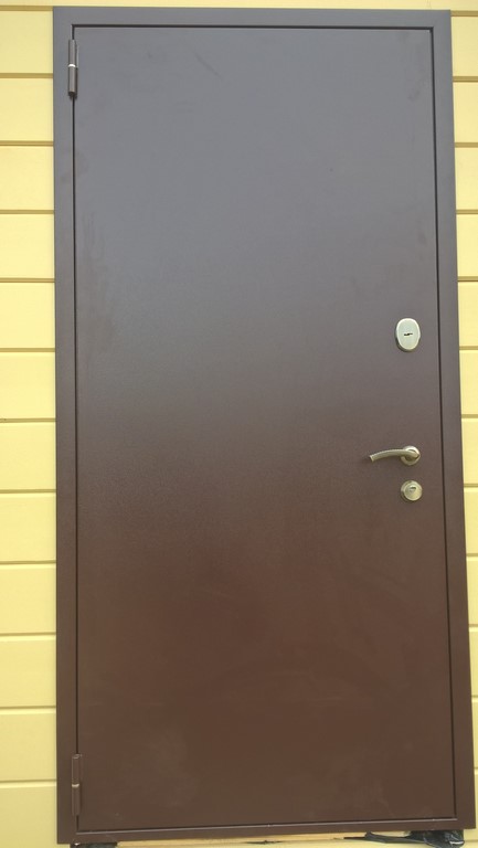 Стальная уличная дверь под заказ Стальная дверь с порошковой краской