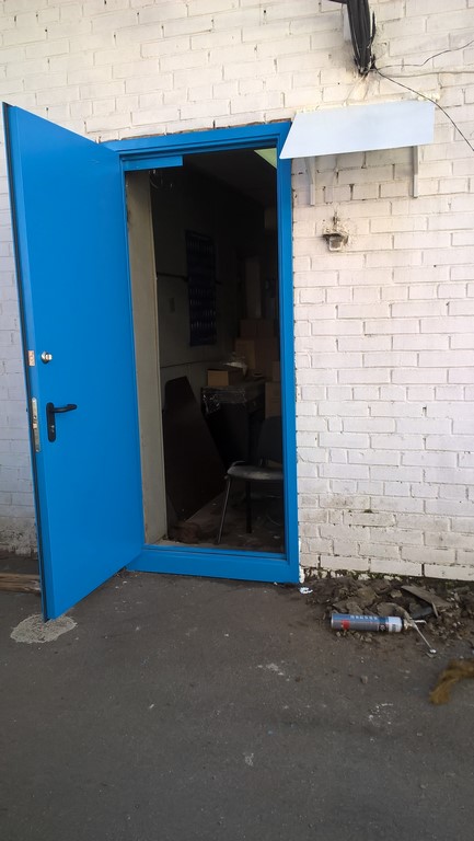 Двери стальные для производственных помещений