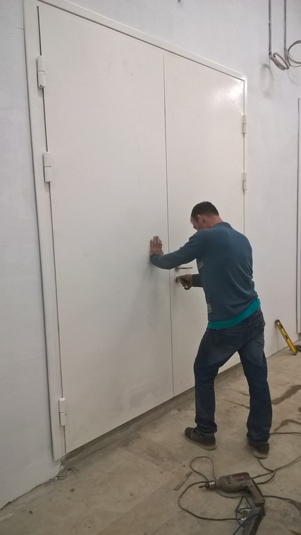 Двери в тамбур Дубна Установить дверь дешево в тамбур