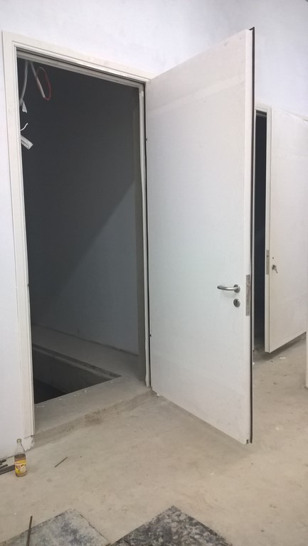 Дверь в тамбур с порошковым напылением Яхрома