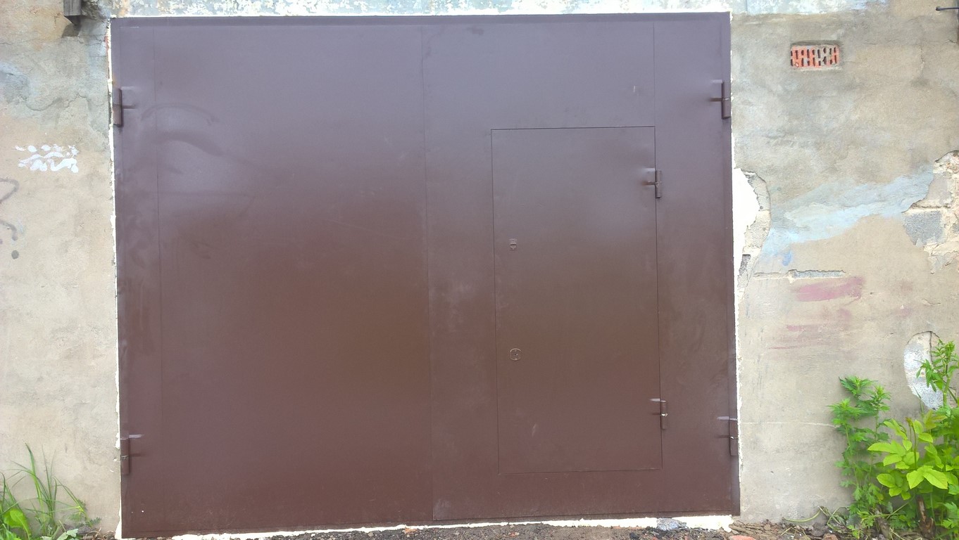 Установит гаражные ворота в Твери