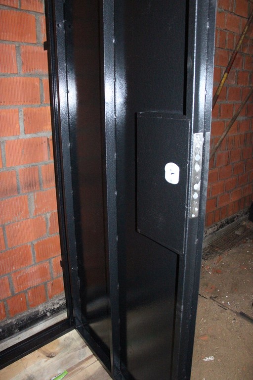 Двери входные недорого Стальные двери Октябрьский