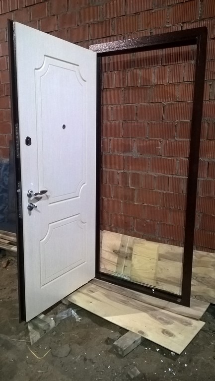 Фото стальных дверей в Щербинке Изготовление стальных дверей в Щербинке