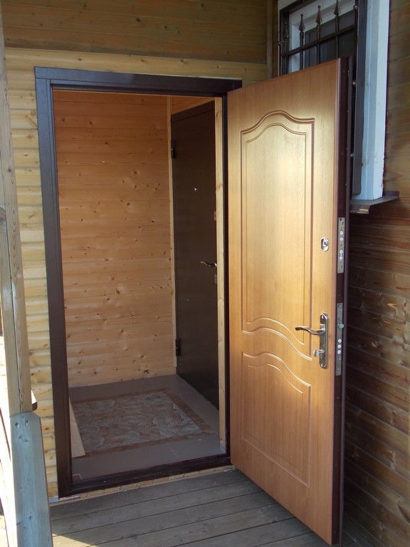 Дешево двери входные с МДФ Новогорск Двери стальные с МДФ для частного дома Новогорск