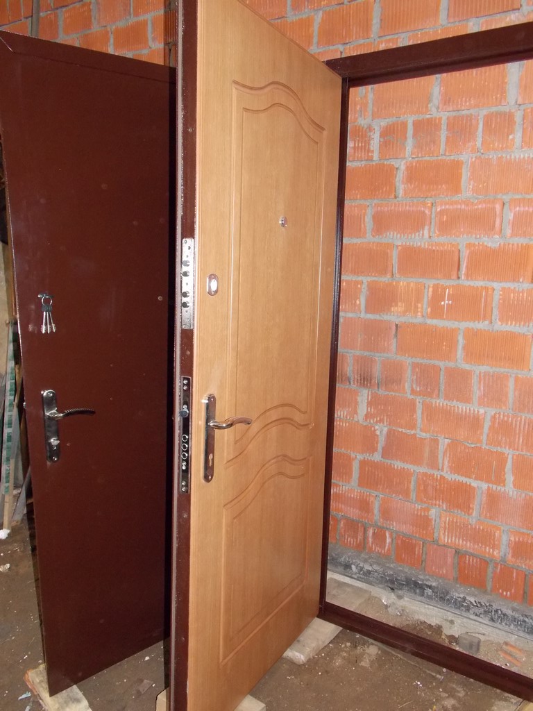 двери для дачи