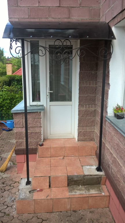 Козырьки для крыльца 