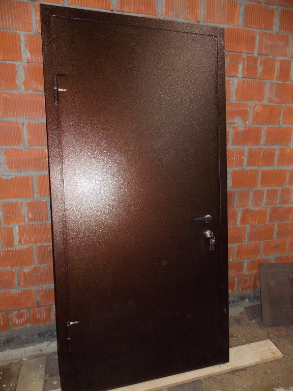 Производство стальных входных дверей