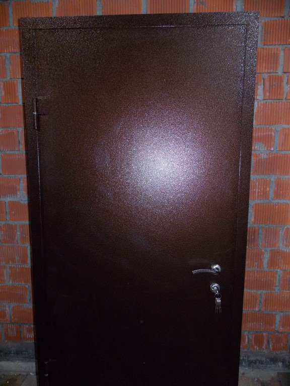Двери с порошковым напылением с доставкой и установкой