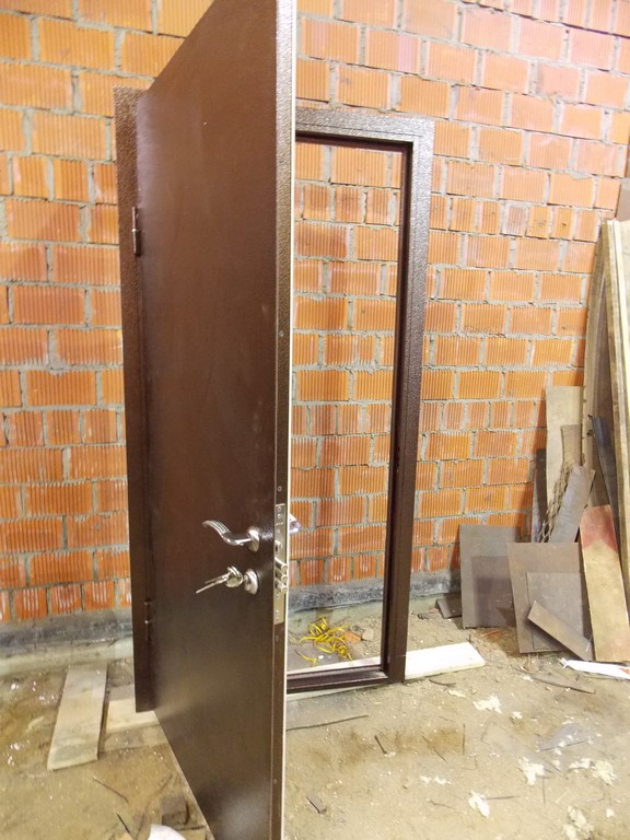 Порошковые двери с доставкой и установкой 