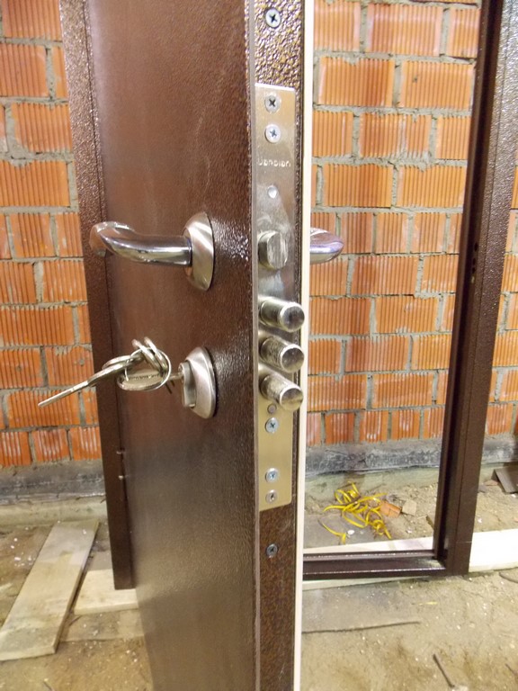 Заказать металлическую дверь от производителя Дмитров