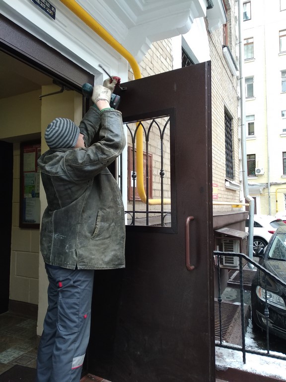 Бюджетные порошковые двери в Некрасовке