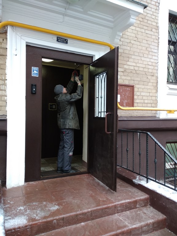 Бюджетные порошковые двери в Нахабино