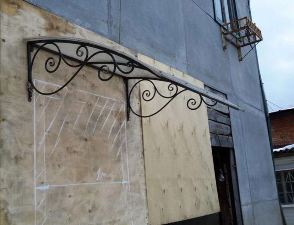 Легкий козырек