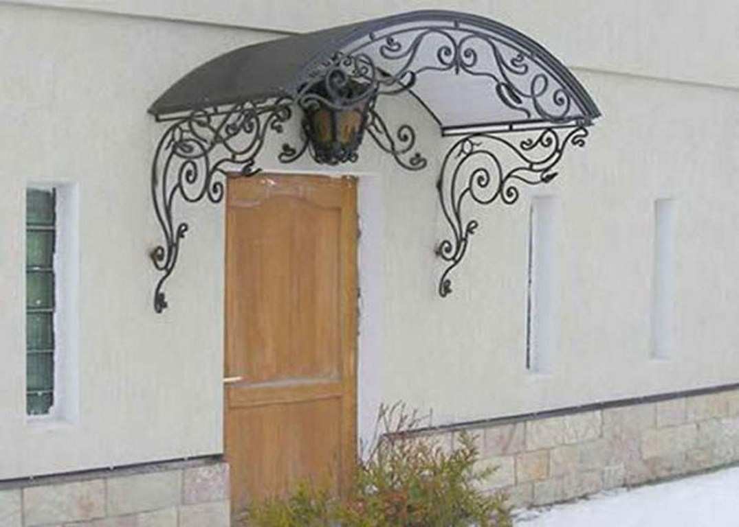 Козырек для двери