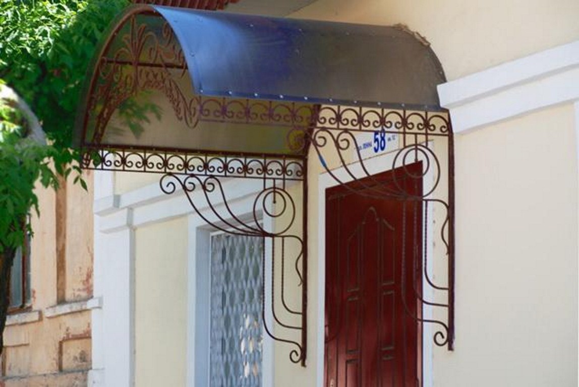 Козырек для фасада Солнечногорск